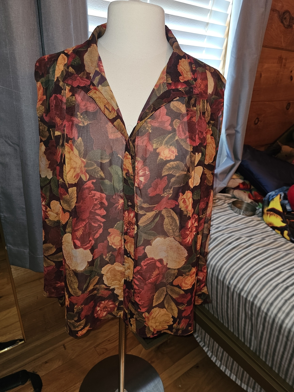 Vici Burgundy Floral Sheer Button-Front Blouse